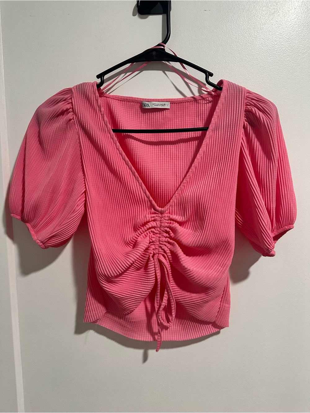 Zara Hot Pink Ribbed V-Neck Ruched Front Puff Sleeve Top